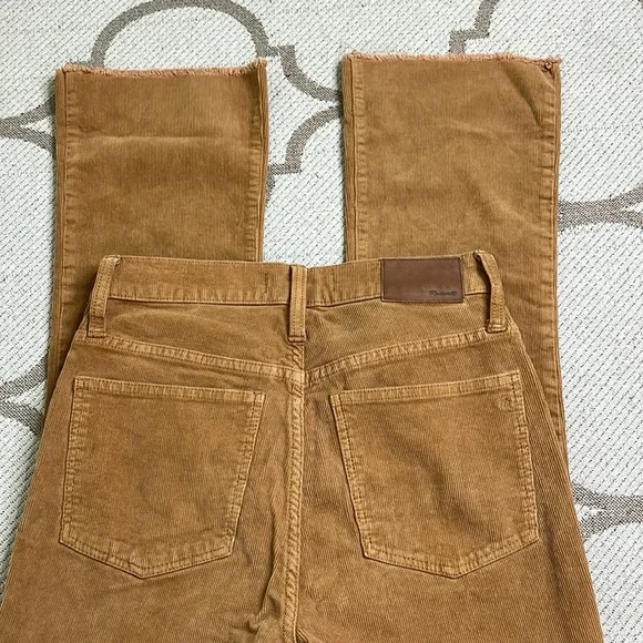Madewell Cali Demi Boot Tan Corduroy Button-Fly Pants, size 25 - Picture 13 of 17